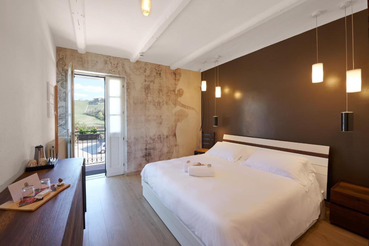 Agriturismo Cascina Sciulun Монфорте-д'Альба Экстерьер фото
