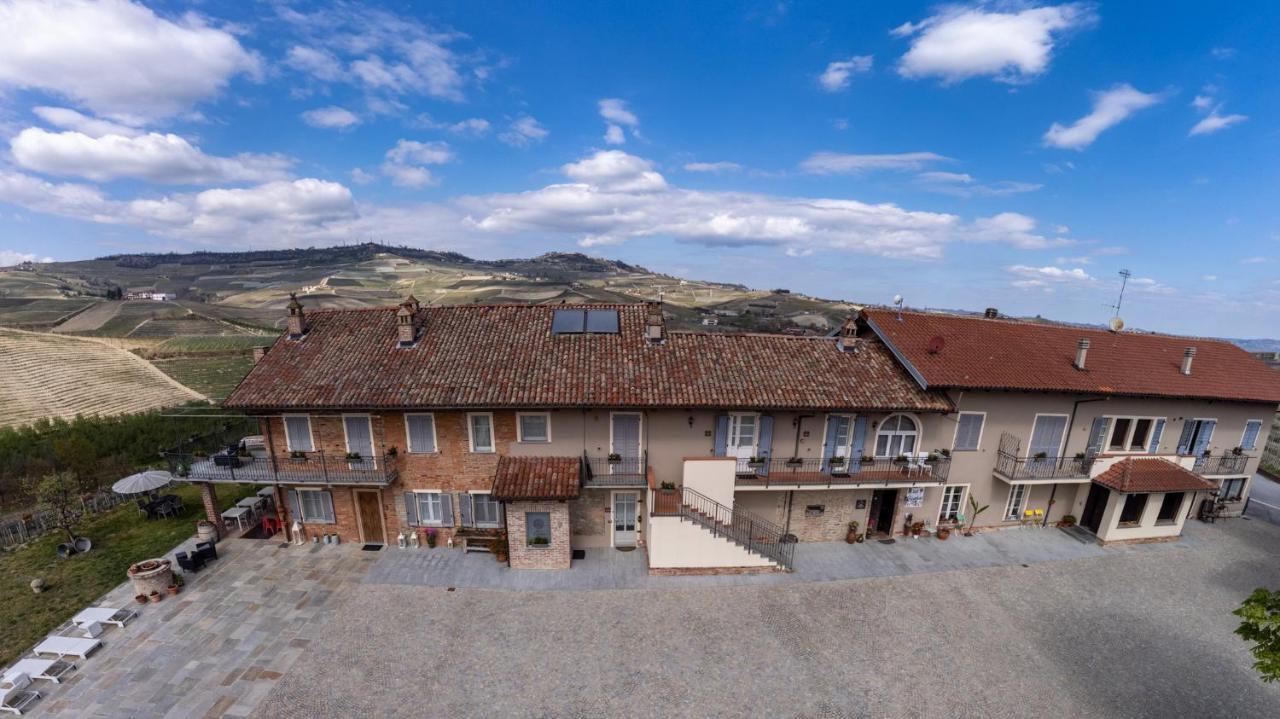 Agriturismo Cascina Sciulun Монфорте-д'Альба Экстерьер фото